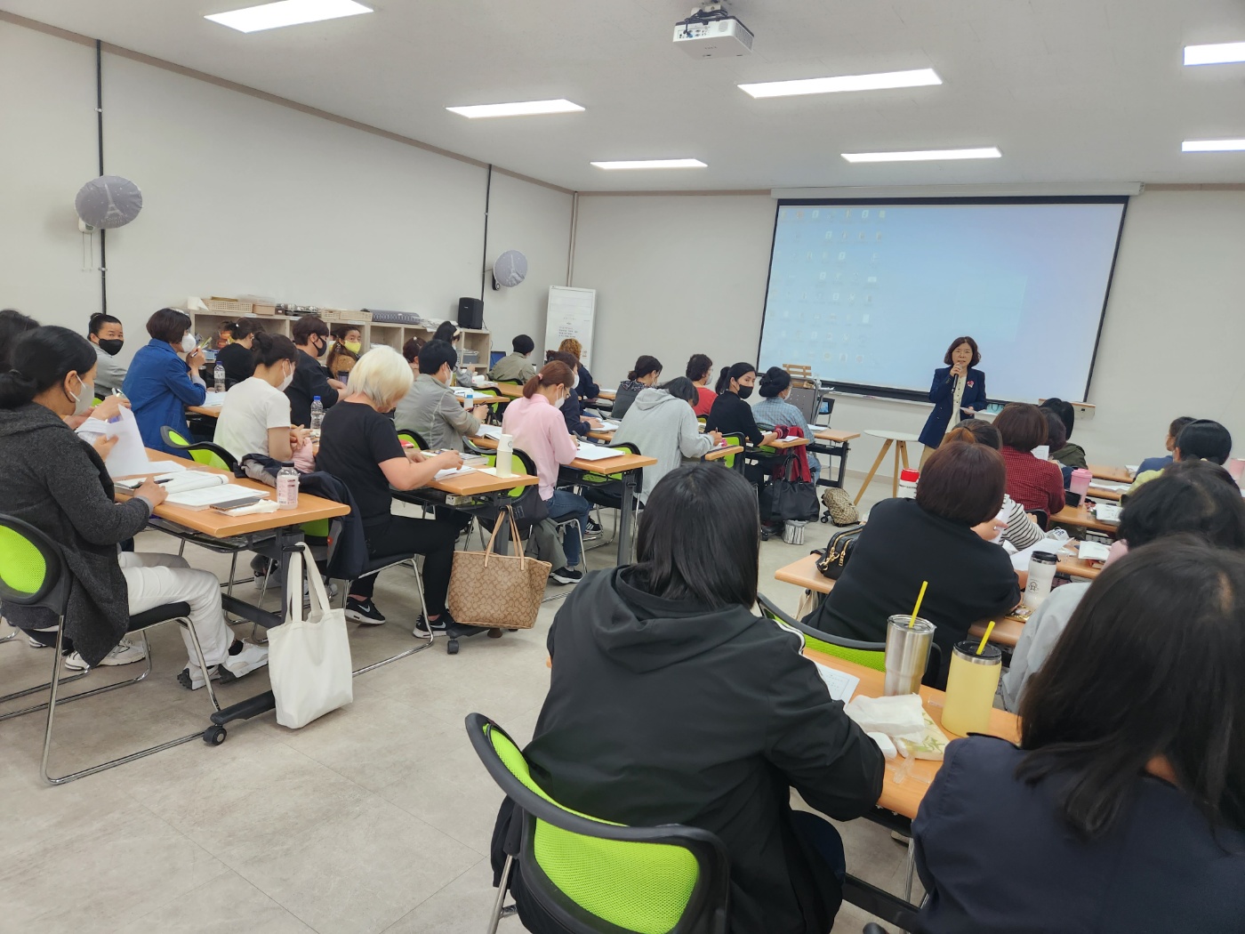 5월 찾아가는 구직상담(요양보호사교육원) 첨부 이미지