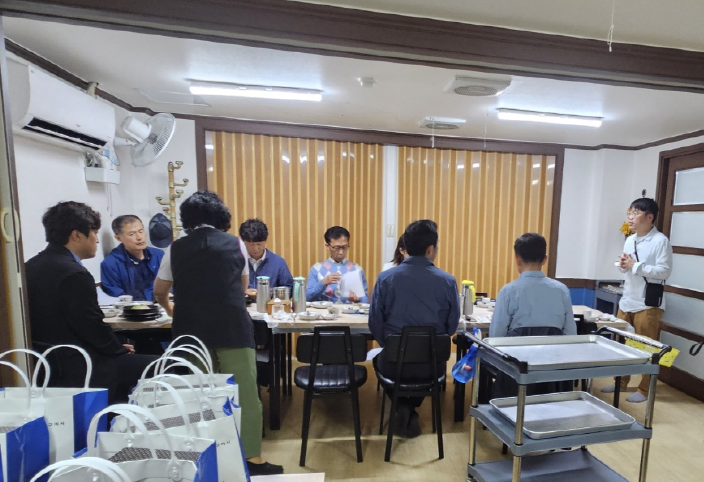 수요처 간담회 첨부 이미지