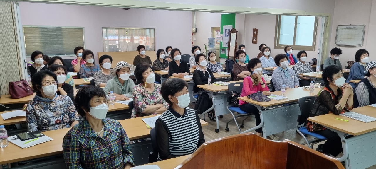2021년 노인일자리 참여자 직무교육 및 소양교육 첨부 이미지