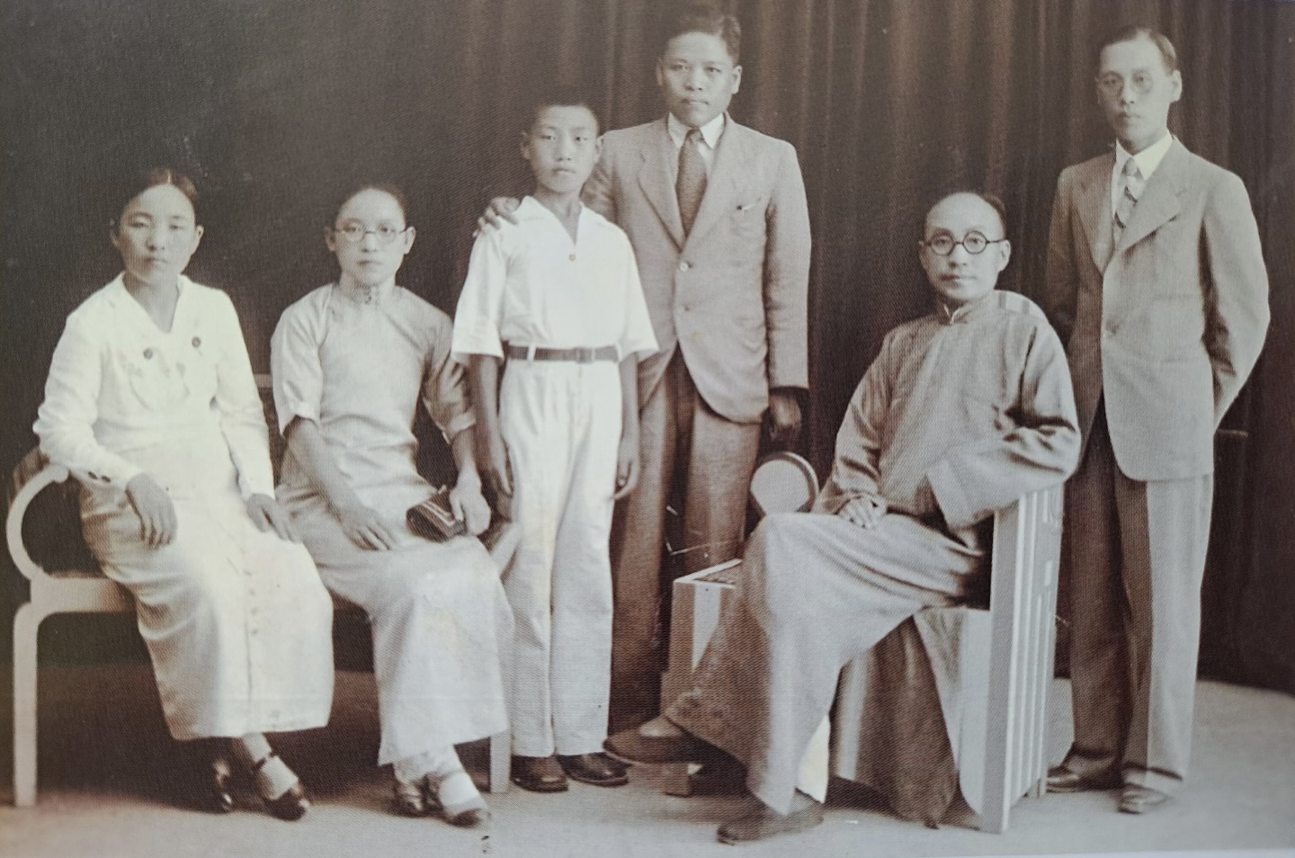 김정묵, 김교삼, 김대륙  가족사진 첨부 이미지