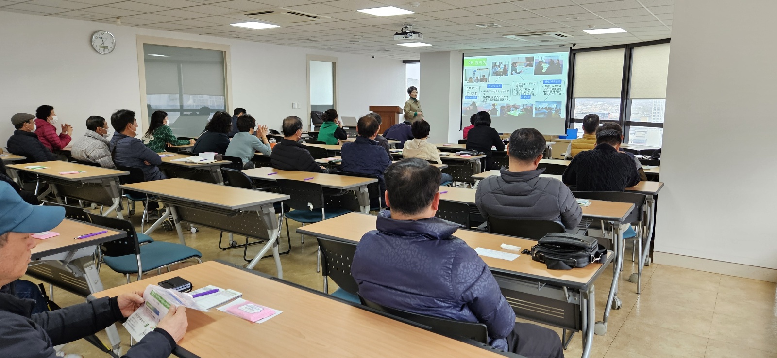 고용복지플러스센터 고령자일자리찾기 취업특강 첨부 이미지
