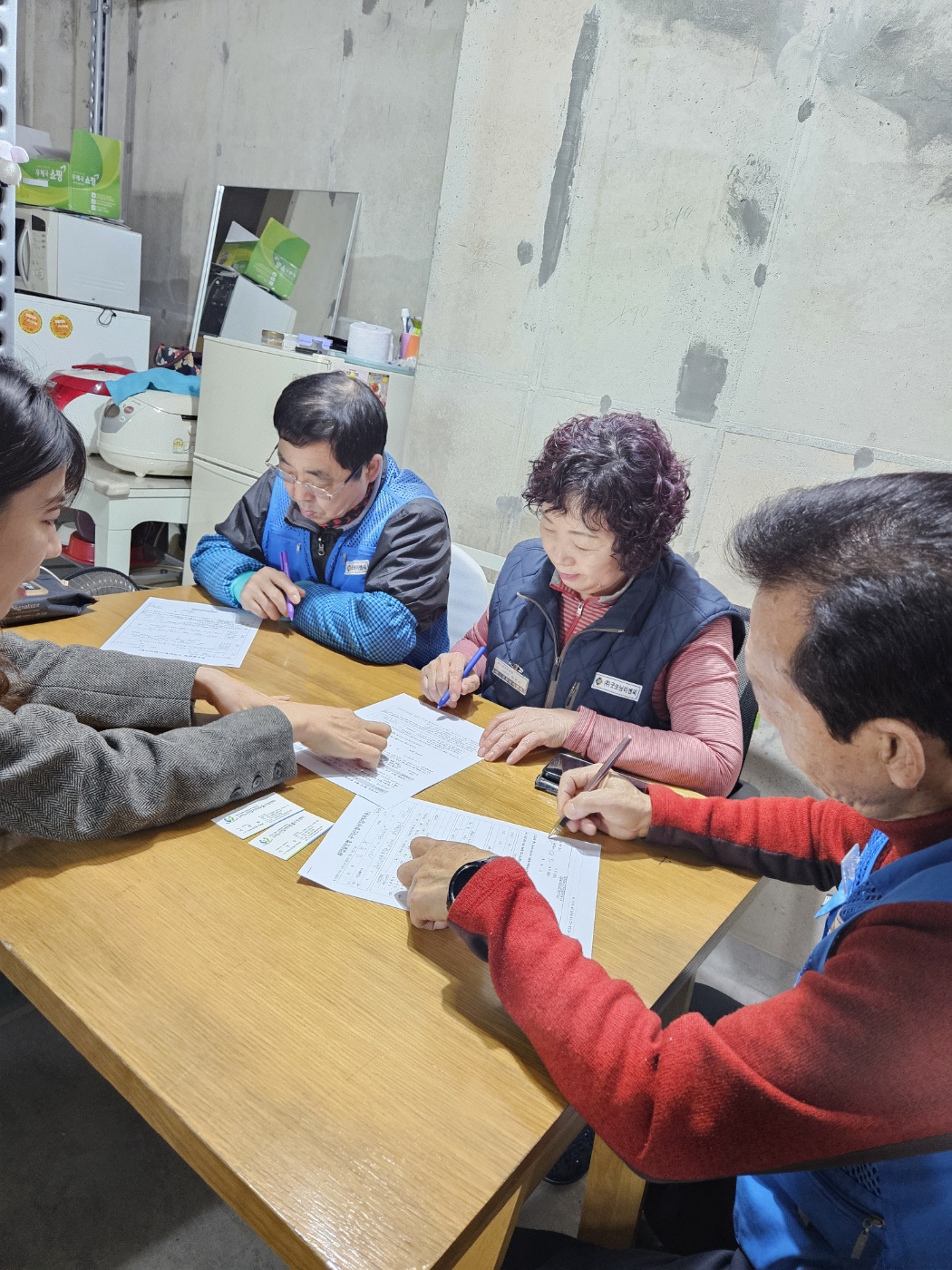 2024년 노인일자리참여자 사후관리 방문 첨부 이미지