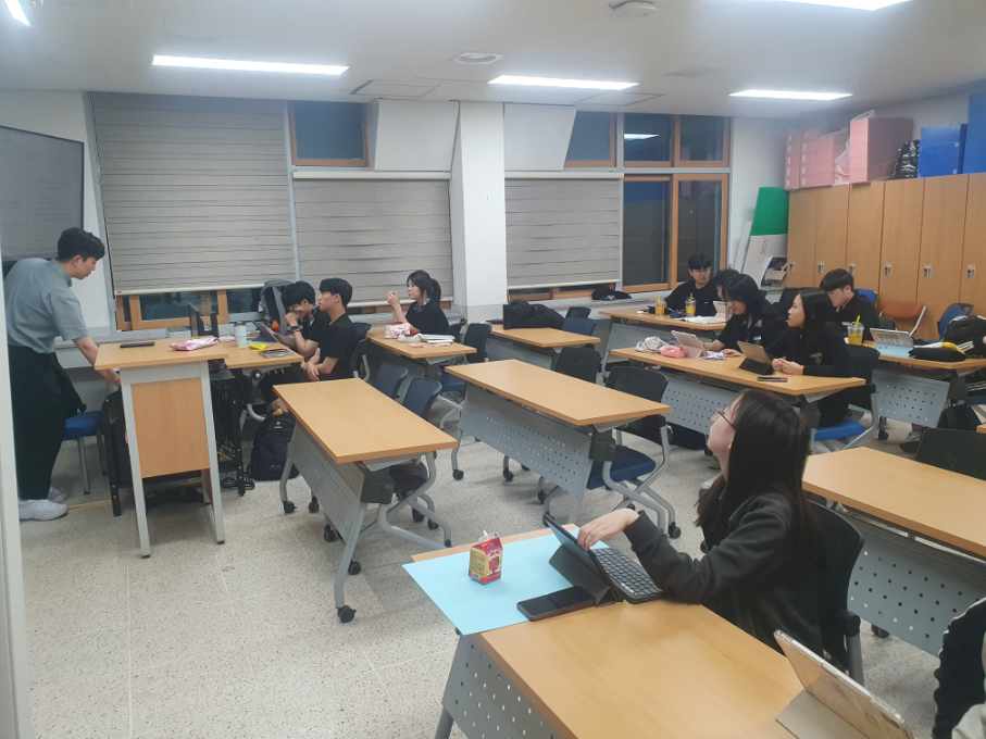 [25. 5. 13.(화)]전문가 특강 및 취업·창업 특강(도개고등학교) 첨부 이미지