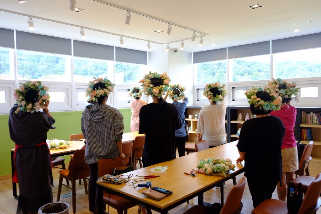 2021 Educational Program (Making Laurel Wreaths) 첨부 이미지