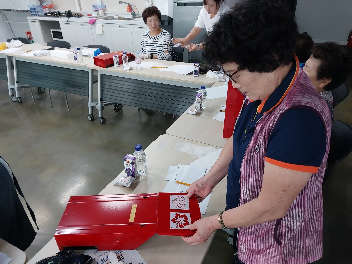 [선주원남동] 주민제안 공모사업 ? ‘금리단하랑’ 각산마을 소식통과 불빛 만들기 현장 스케치 첨부 이미지