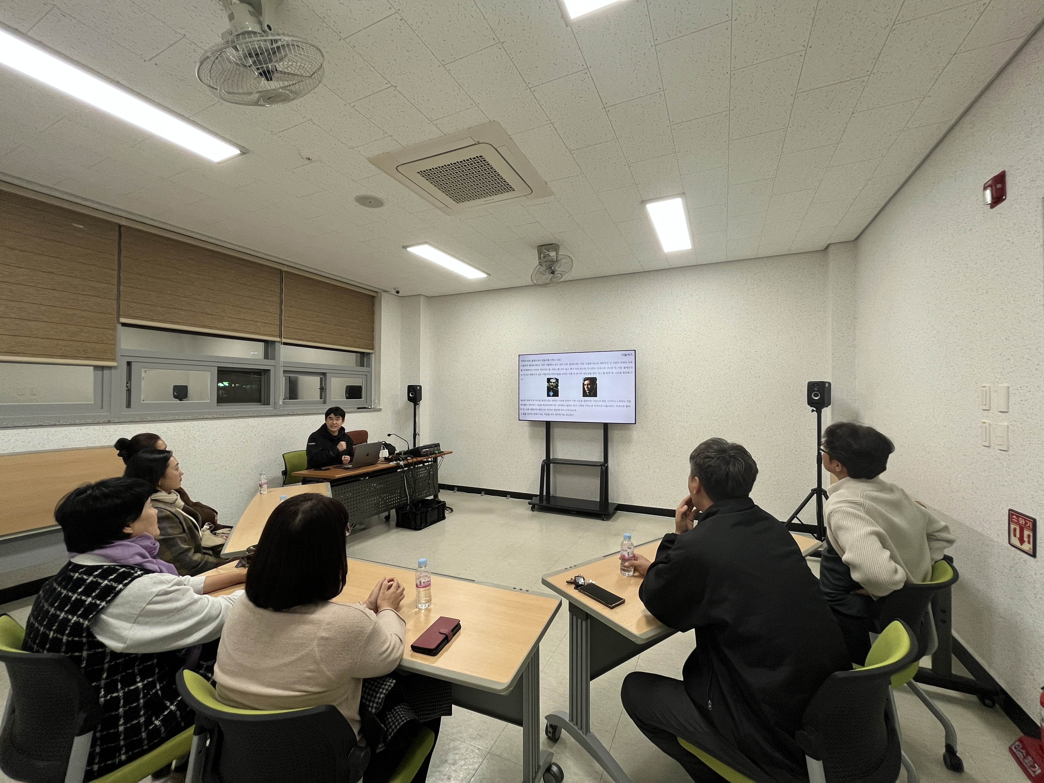 2024 마을아카데미 고아읍편 <관심里학교> '영화와 연기' 현장기록 첨부 이미지